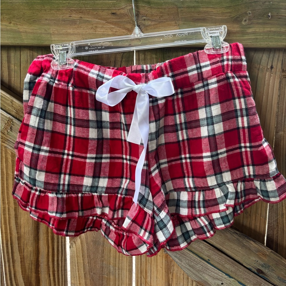 Love Peace & Lazy Days Red Plaid Cotton Flannel Sleep Shorts Size M